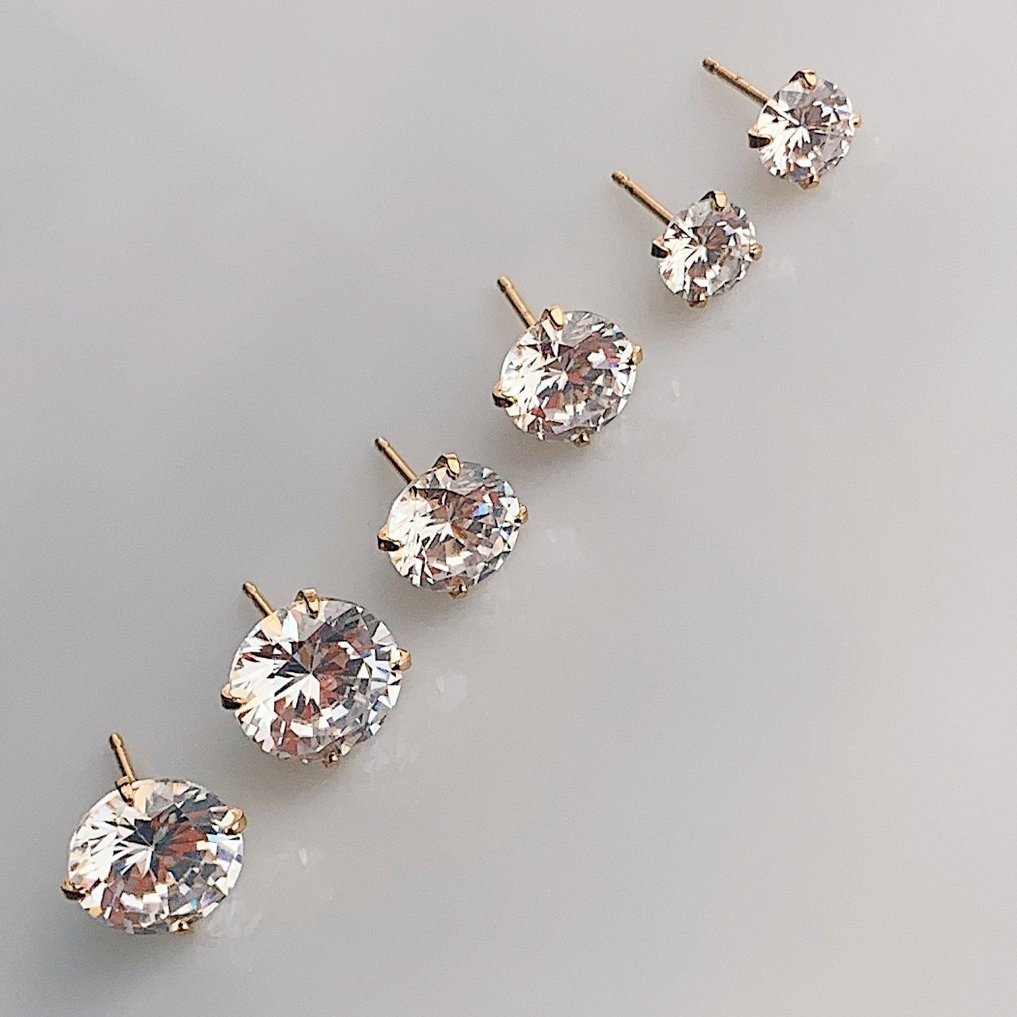 Round Cz Studs