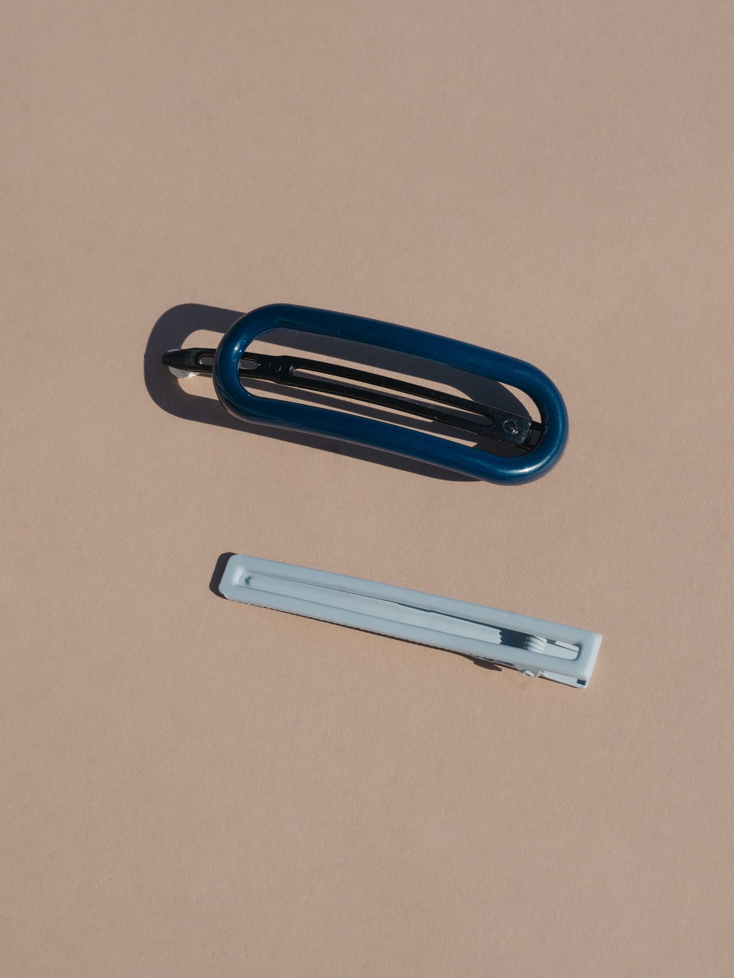 Byron Clips - Gray Blue