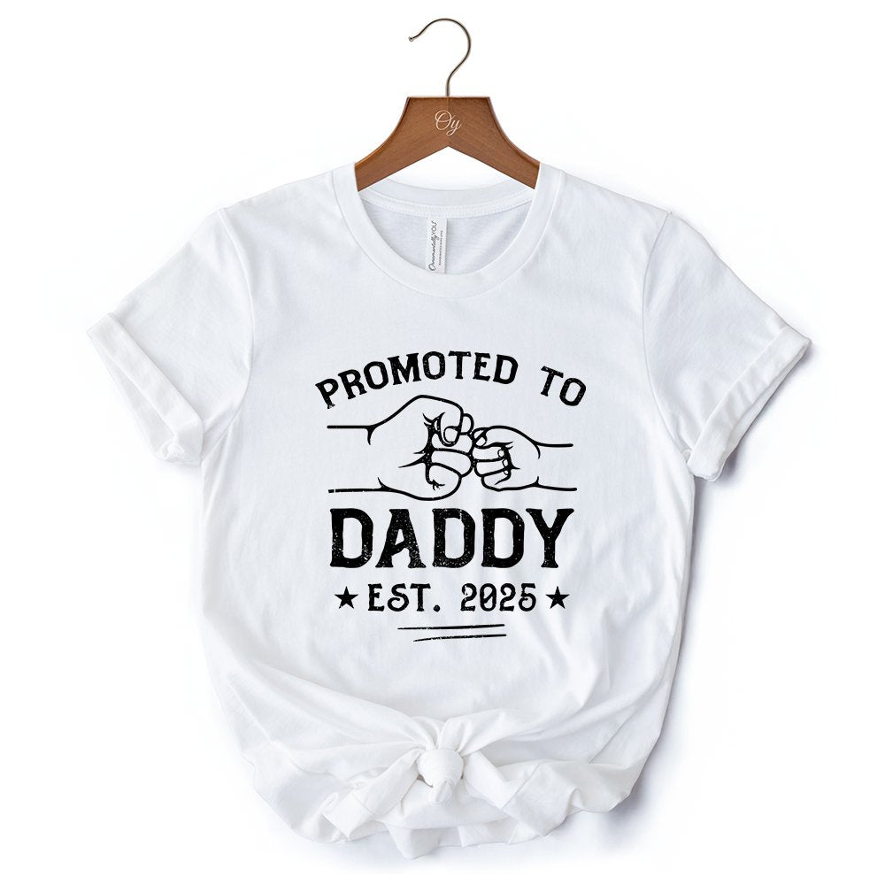 Promoted to Daddy Est. 2025 T-Shirt, Black and White New Dad Pregnancy Announcement Tee