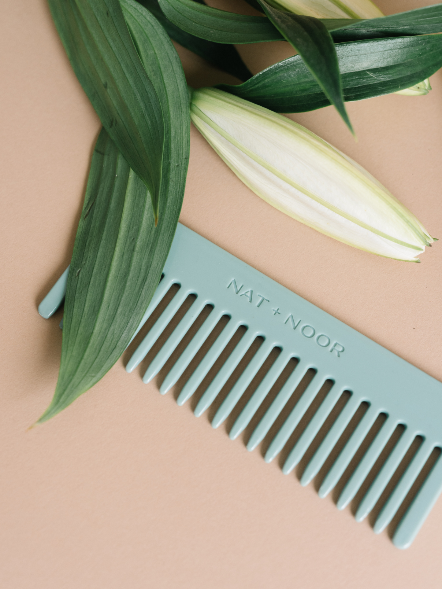 Wide Tooth Comb - Jellyfish