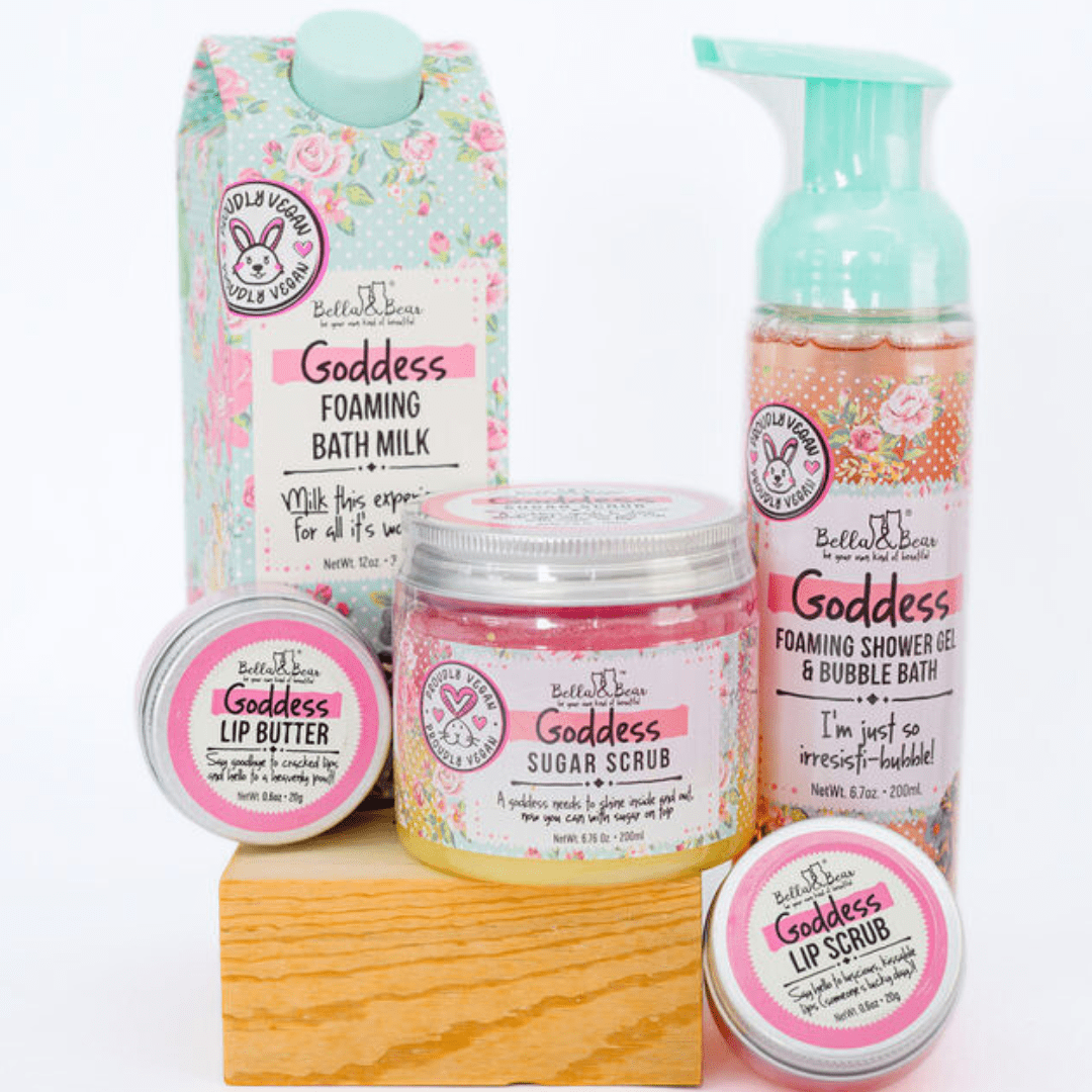 Bella & Bear Goddess Gift Set with 2 in 1 Foaming Shower Gel & Bubble Bath, Foaming Bath Milk, Body Scrub & Lip Care Set – Tropical Scent