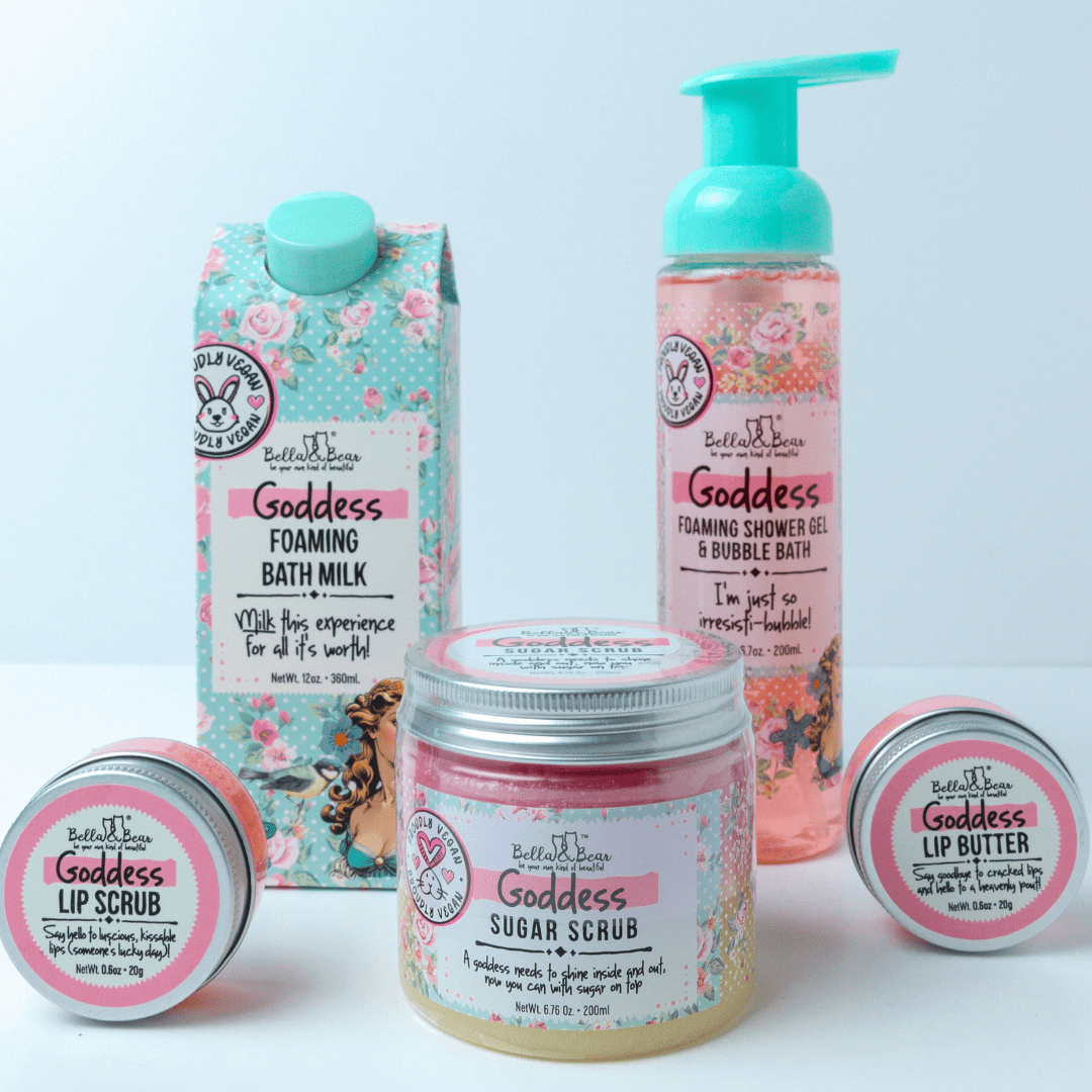Bella & Bear Goddess Gift Set with 2 in 1 Foaming Shower Gel & Bubble Bath, Foaming Bath Milk, Body Scrub & Lip Care Set – Tropical Scent