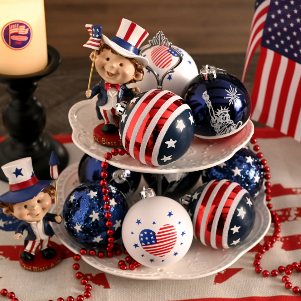 Independence Day Bauble Ornaments, 16 Piece Patriotic Tree Decor