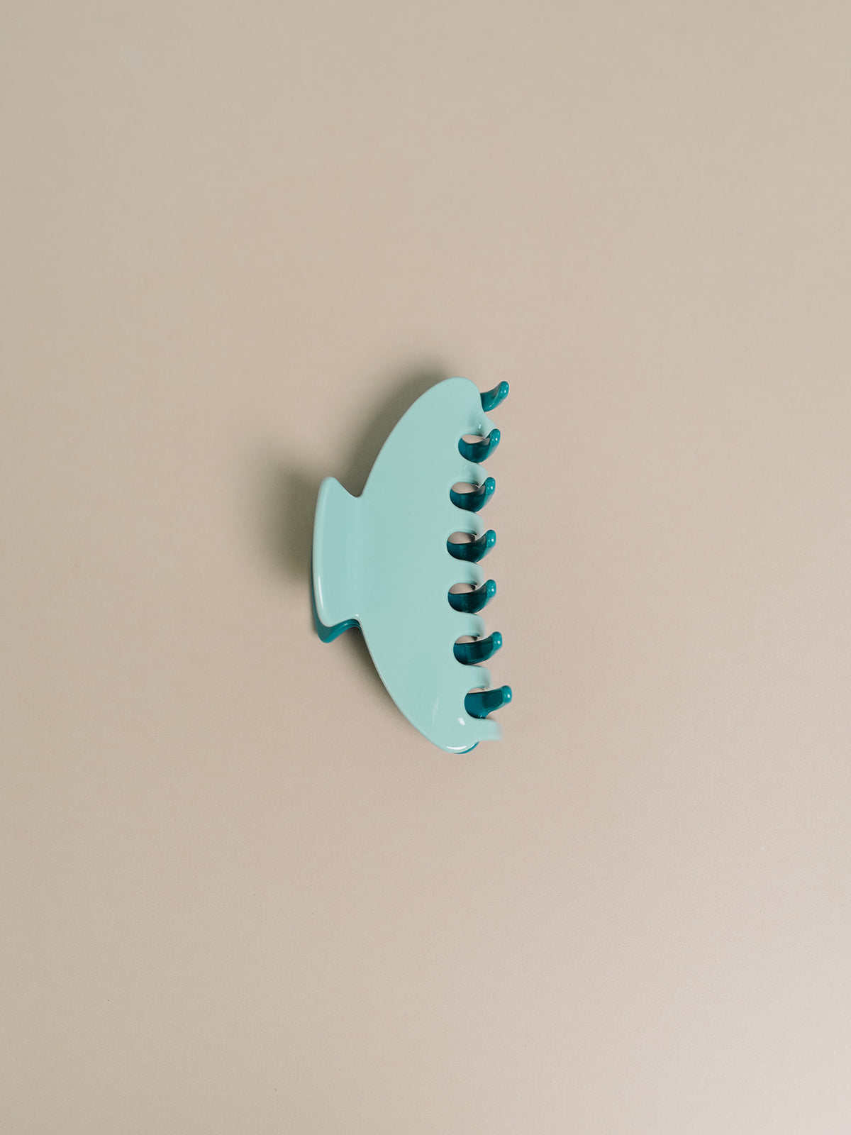 Large Hair Claw - Robin