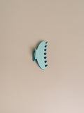 Medium Hair Claw - Robin