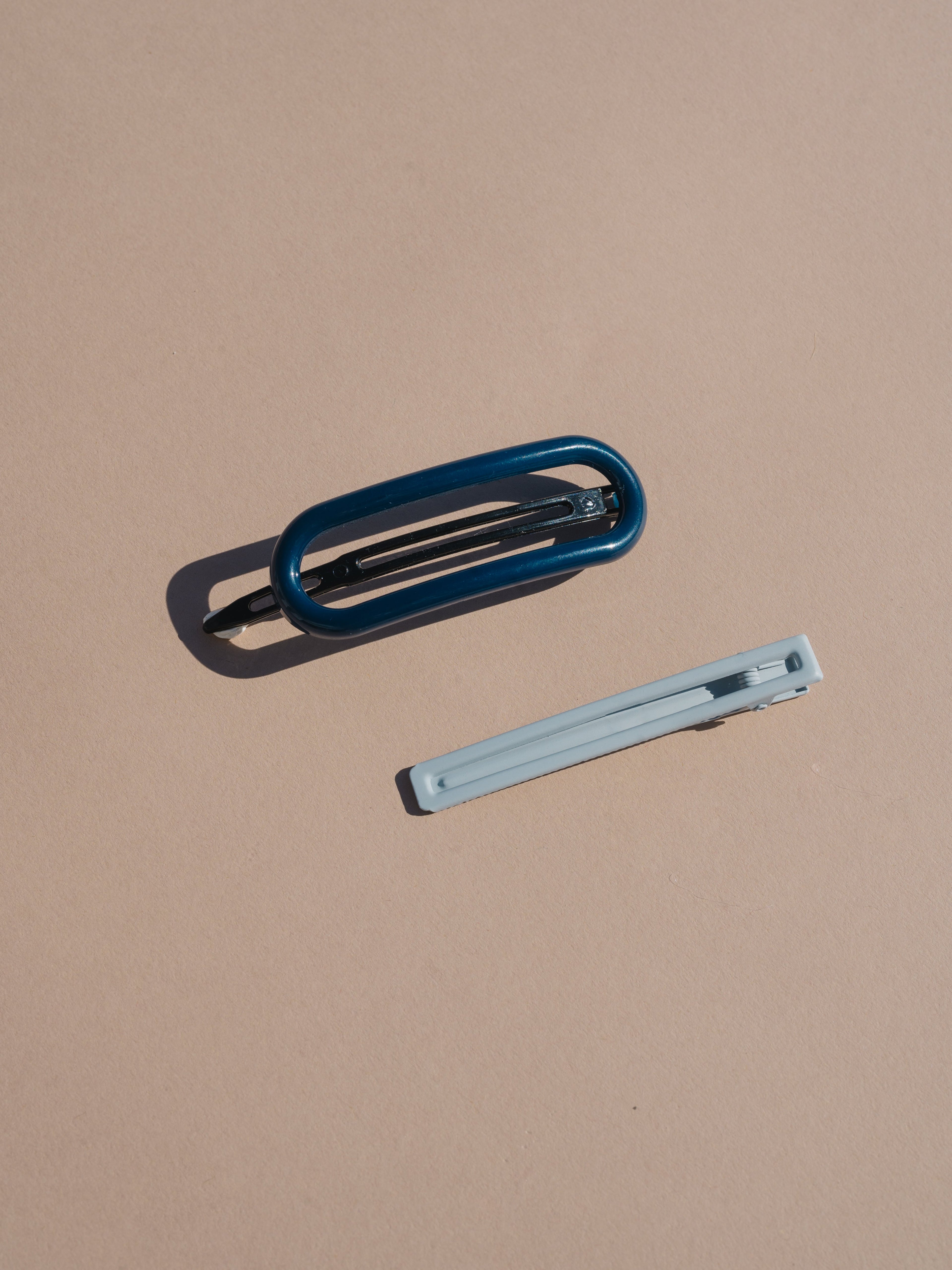 Byron Clips - Gray Blue