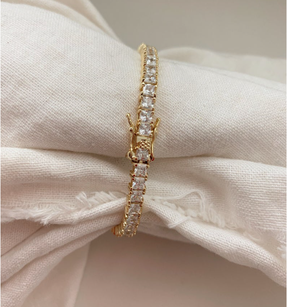 LUXE Tennis Bracelet