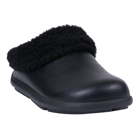 Women's Shari Black Flat