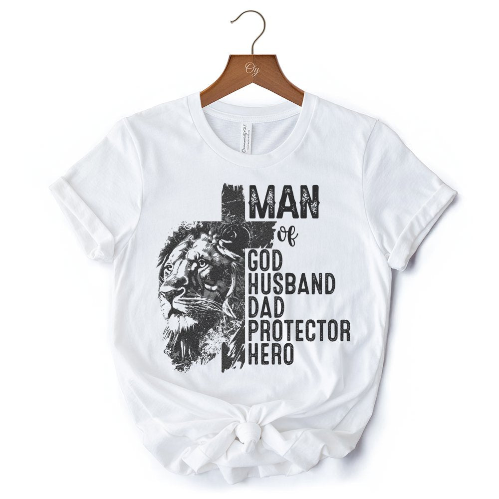 Man of God Lion Cross T-Shirt, White Tee for Faithful and Christian Fathers