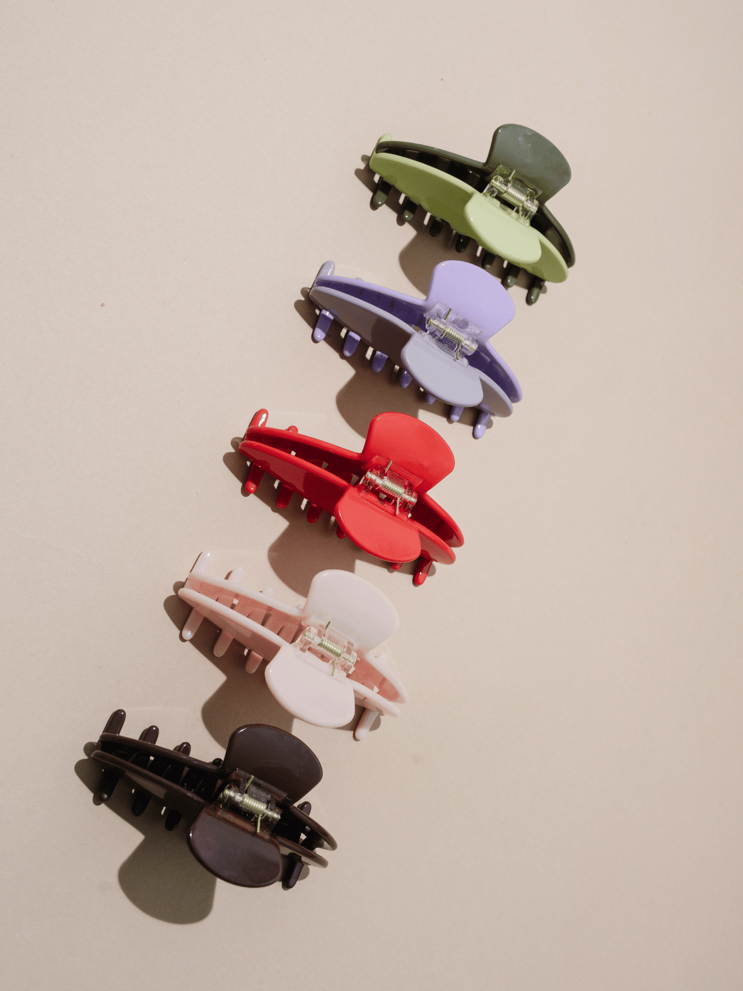 Medium Hair Claw - Cherry