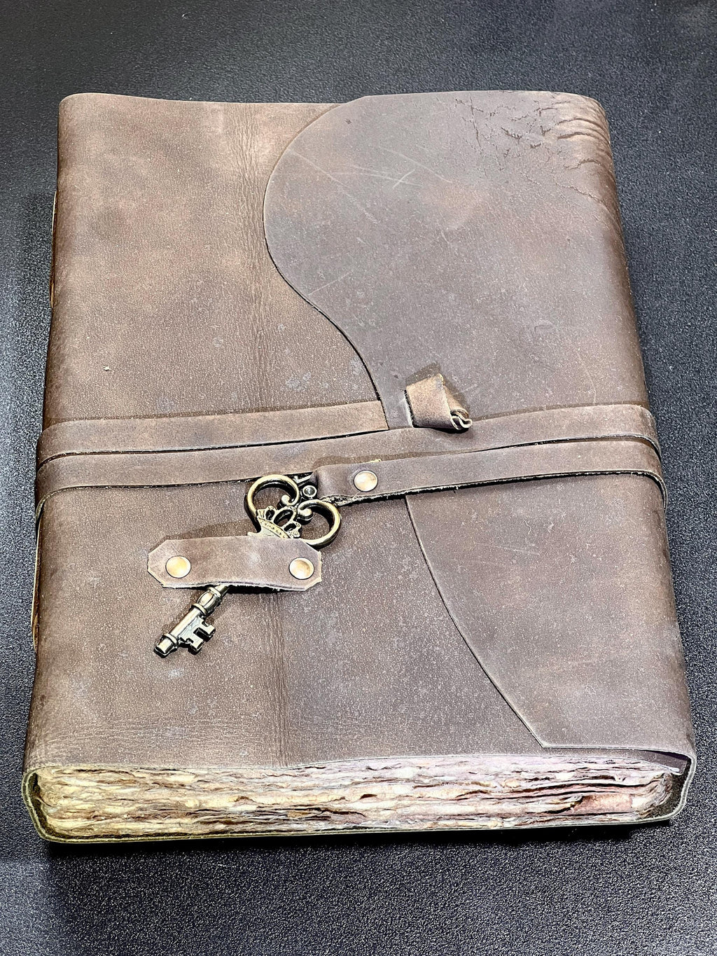 Large Rustic Brown Leather Bound 100 Page Sketchbook Notebook Key Carving