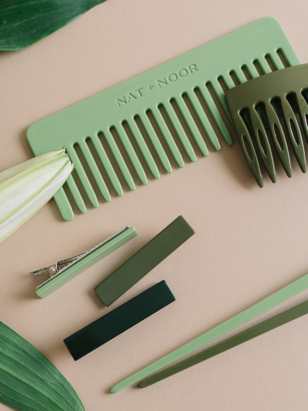 Wide Tooth Comb - Kiwi