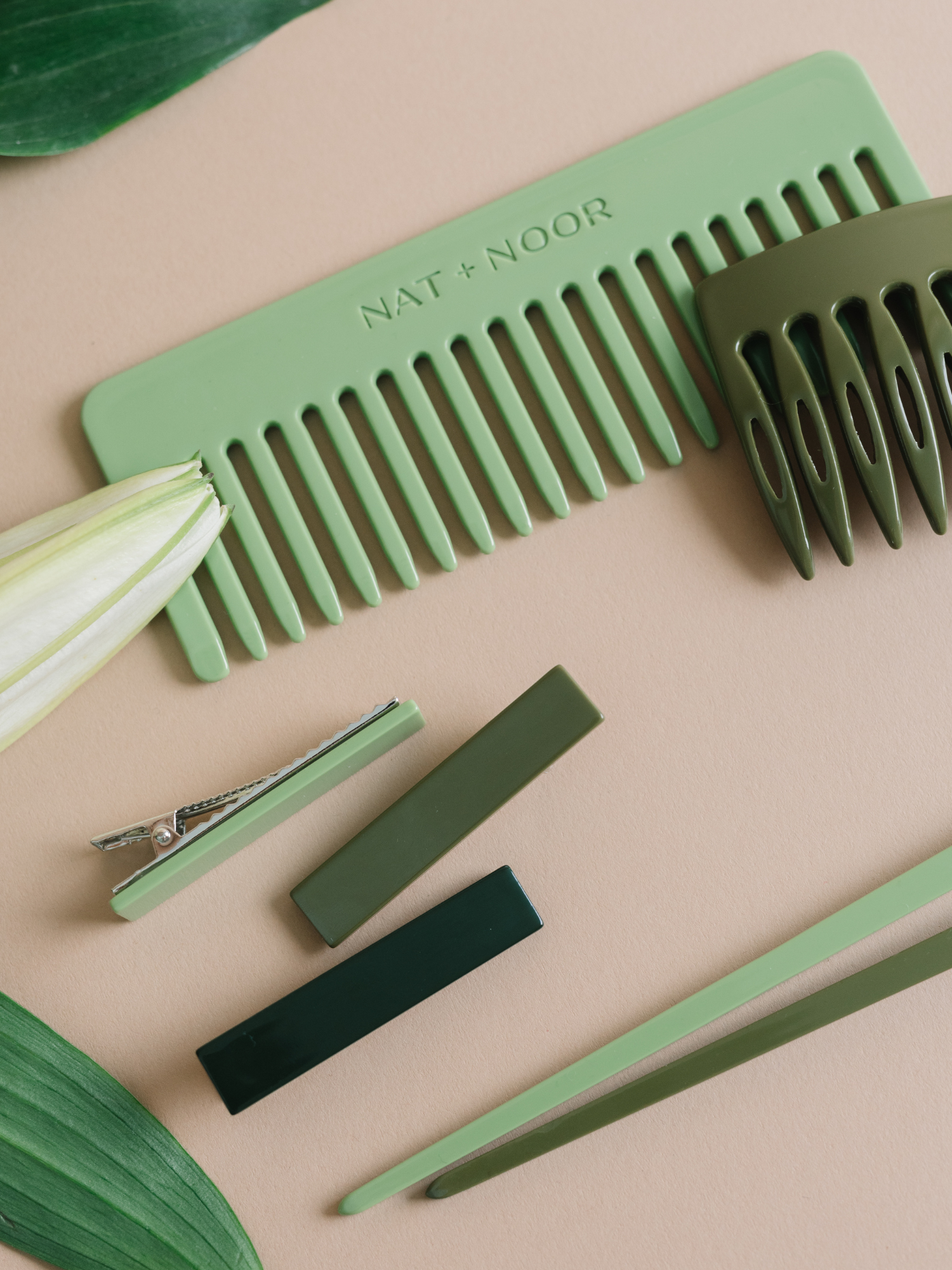 Wide Tooth Comb - Kiwi